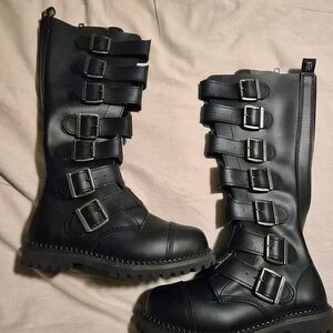 Demonia RIOT MP-21 Black With Metal Buckles